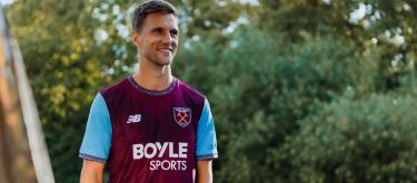 West Ham United have confirmed the signing of Jol Veltman, with both sides agreeing to a one-year cooperation agreement.