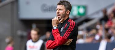 Carrick urged Manchester United to excite their fans during the match.
