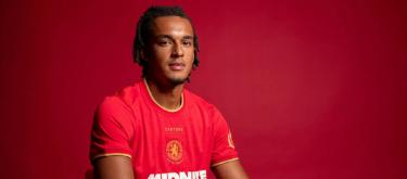 Ashley Phillips has joined Middlesbrough, signing a five-year contract with the club.