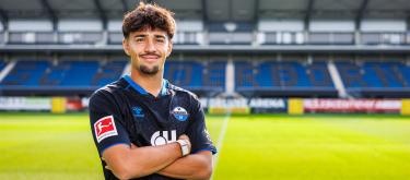Stuttgart's young player Ulrich has joined Paderborn on loan; the contract does not include a buy-out clause.