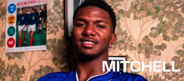Strasbourg officially announce the signing of Sturm Graz's Costa Rica defender wonderkid Jeyland Mitchell..