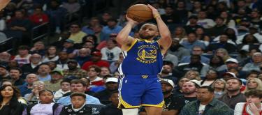 The Warriors' all-time top five assist leaders: Curry leads with 6,743 assists, followed closely by Green.