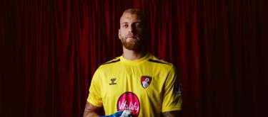 Juventus goalkeeper Di Gregorio has joined Bournemouth on loan and will wear the number 20 jersey.