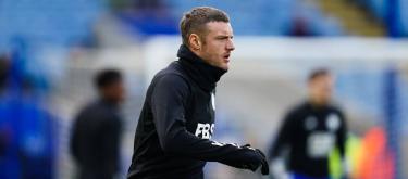 Burnley have officially signed Jamie Vardy to a contract that runs until the end of the season.