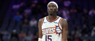 Phoenix Suns starting center Mark Williams is expected to be sidelined for 5 months.
