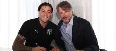 Sassuolo completes contract extension with Italian goalkeeper Stefano Turati..